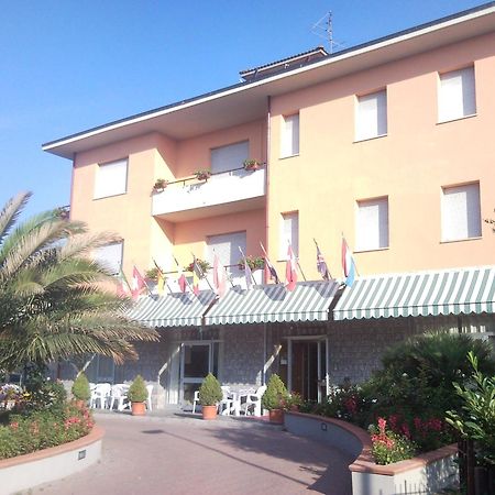 Hotel Trasimeno Bittarelli Castiglione del Lago Exteriör bild