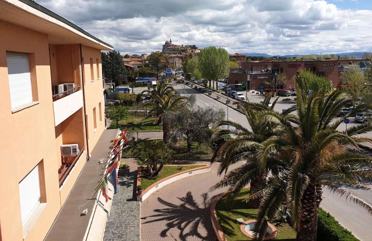 Hotel Trasimeno Bittarelli Castiglione del Lago Exteriör bild